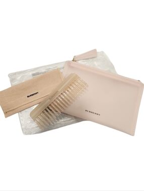 NEW Burberry Pale Pink Cosmetic Pouch Set with Beige Comb Sleeve